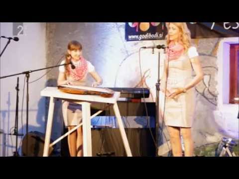 Jasmina in Mateja - Roža na vrtu zelenem cveti