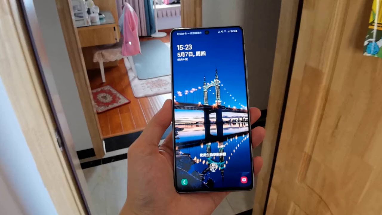 Galaxy A71 5G Unboxing & Hands-on