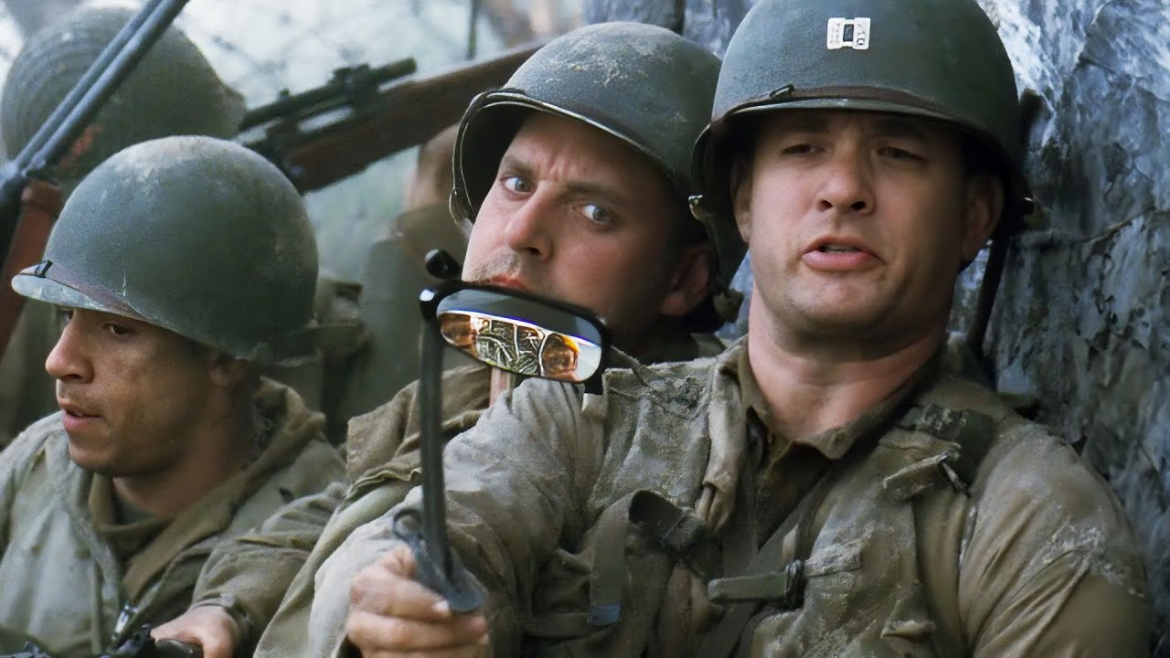 IQ200+ Soldier Only Uses A Mirror As A Secret Weapon To Defeat 1000 Enemies