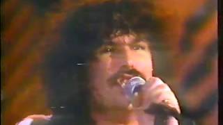 Burton Cummings  &quot;American Woman&quot;