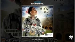 Wiz Khalifa -  Intro (Flight School) [DatPiff Classic]