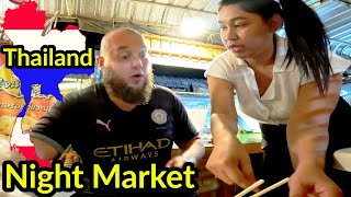 🇹🇭 EATING THAI STREET FOOD AT INDY NIGHT MARKET | BANGKOK, THAILAND