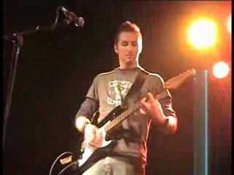 Nuthin but Trouble live @ the 40 - Another brick in the wall