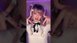流行りのダンス?メイドコス
