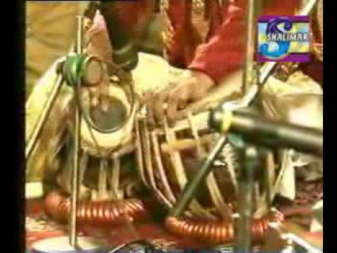 Ab ke hum bichray - Mehdi Hassan - www.taaal.com