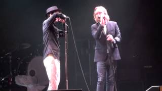 Thåström & Winnerbäck - Men bara om min älskade väntar (Linköping Saab Arena 6/3-2015)