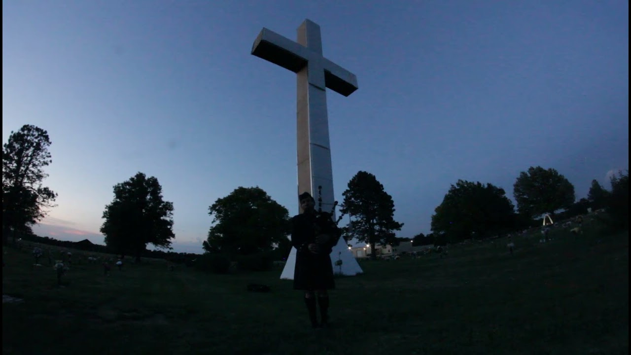 Promotional video thumbnail 1 for John Bierens - Highland Bagpiper for All Occasions