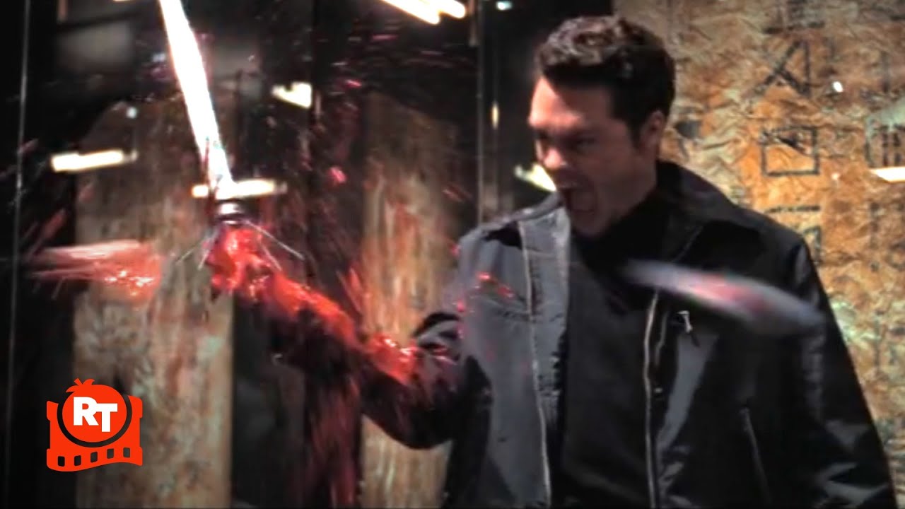 Blade (1998) Review: Wesley Snipes and the Silent Birth of Modern Superhero Cool