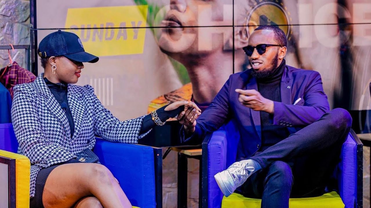 Miss Cadette na Zaba bambikanye impeta  twarasomanye ururimi kurundi ibibera boot camp ya Miss Rwand