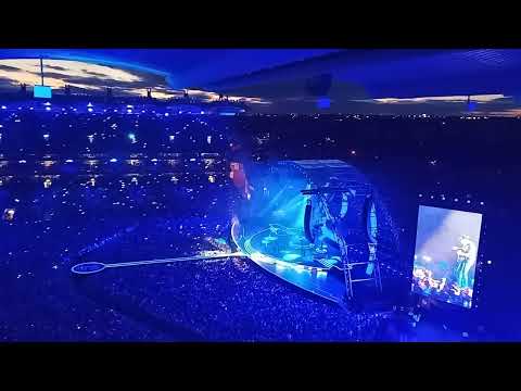 Garth Brooks - Dublin - 09/09/22  The Thunder Rolls