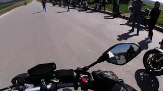 MT09 v1 vs v2 full gas