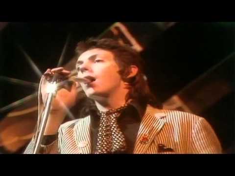 download lagu mp3 mp4 The Lurkers, download lagu The Lurkers gratis, unduh video klip The Lurkers