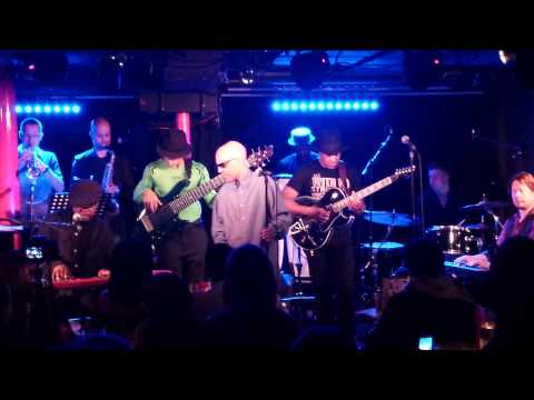 I can't Make You Love Me (feat.Keni Stevens) - Steve Salvari (Pizza Express Jazz Bar 12-05-15)