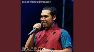 Download lagu Ojo Dibandingke mp3