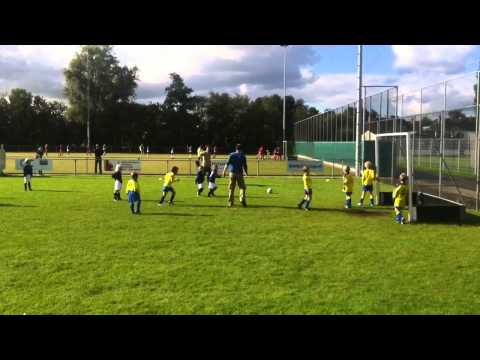 1ste voetbalwedstrijd van Splinter