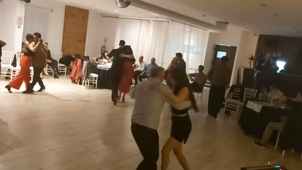 20/01/24 Aníbal Troilo "Cachirulo" 🎧 TDJ Aldo Orrego - La Popular Milonga, Ushuaia 🇦🇷