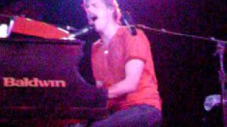 &quot;what gets you off &quot; jack&#39;s mannequin live 30 sec