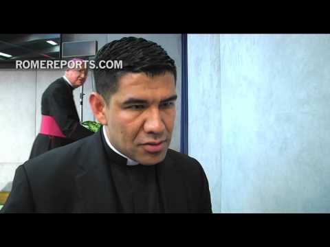 El Papa pide al Sínodo que se hable de la familia