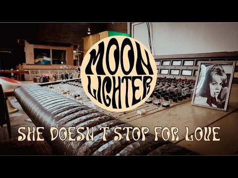 Moonlighter - She Doesn't Stop For Love (Official Music Video)