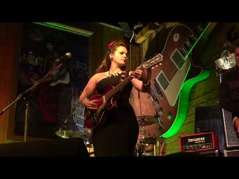 Ghalia Volt @ Blues Caravan 2022 at Bluesgarage, Isernhagen DE on 2022-03-11