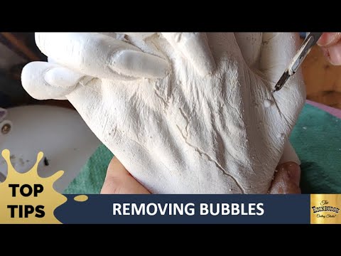 How to Remove Bubbles from the Surface of a Plaster Handcast