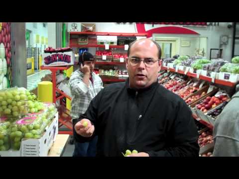 VIDEO! Un deliciu: Struguri cu aroma de vata de zahar