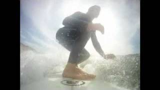 preview picture of video 'Chicama, I can ride a shortboard (just about..)'