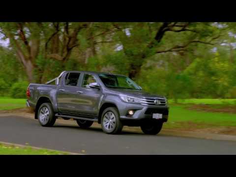 2016 Toyota HiLux SR5 Dual Cab Review by CMI Toyota