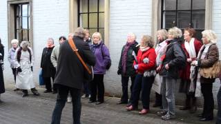 Flashmob - Finkle Street Singers - Nelson Mandela tribute, "Something inside so strong"