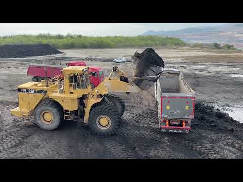 Caterpillar 990 Wheel Loader Loading Coal On Trucks - Ektor Epe