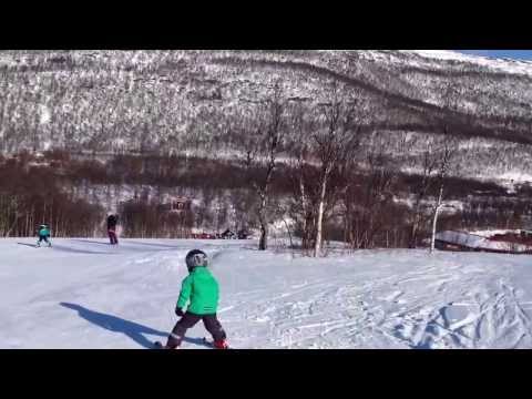 Malte åker skicross