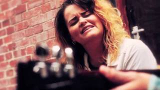 Etta Bond - &#39;Ask Me To Stay&#39; - Dropout Live | Dropout UK