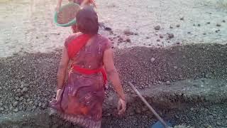 preview picture of video 'Pani foundation batch 03 shramdaan pimpalgaon Raut'
