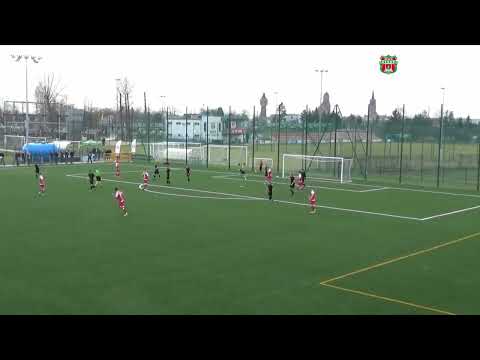 Skrót meczu Piast Żmigród - Galakticos Solna (0:1)