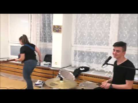 Tomáš Adámek & ToMášJedno - Tomáš Adámek & ToMášJedno - Celebrita (Official Music Video)
