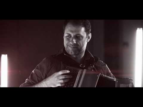 Mister Klof - La Bella / La Corneille