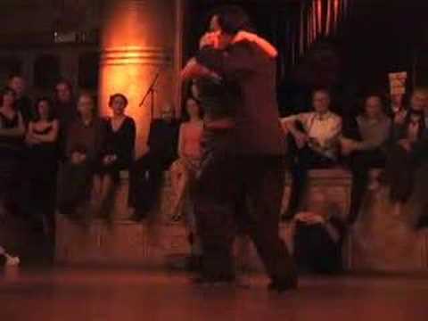  Esteban Moreno  and  Claudia Codega  are  dancing  to  the  tango  "  Los Mareados  "