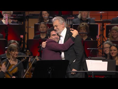 Rolando Villazón sings "No puede ser", Placido Domingo conduct 2022