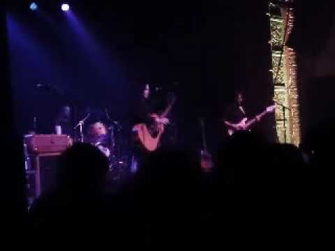 Thumbnail for The Breeders - Cannonball [Live] by Josephine Wiggs