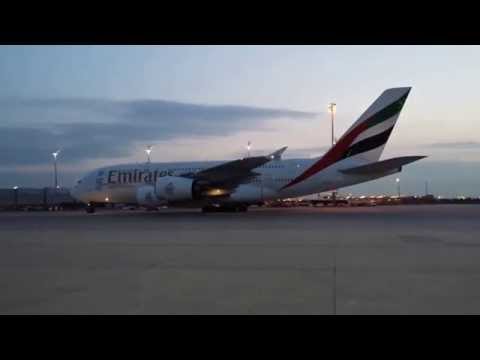 download lagu mp3 mp4 Cel Mai Mare Avion De Pasageri, download lagu Cel Mai Mare Avion De Pasageri gratis, unduh video klip Cel Mai Mare Avion De Pasageri