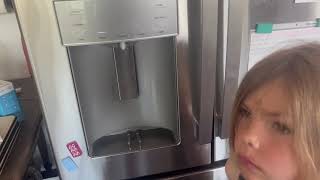 How to Fix a GE Refrigerator Ice Dispenser