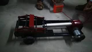 preview picture of video 'College project movable sscissor screw jack'