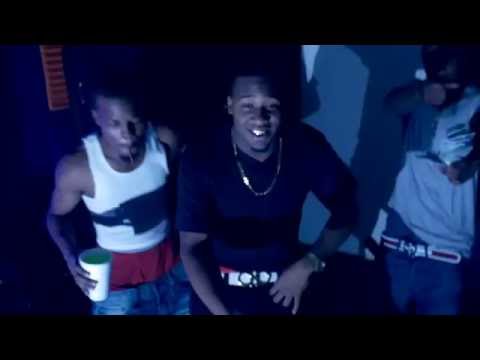 Yung Splitta - Lit studio performance - Its The Pharmacy Studio ( Kartier Directed This )