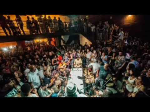 Mito e Papacaça - Alguma Coisa