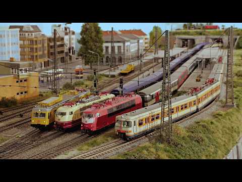 Modelleisenbahn H0 - Ein sonniger morgen in den 90ern