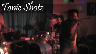 Underground Hip-Hop Hawaii presents Tonic Shotz live @ 100% Moxies 