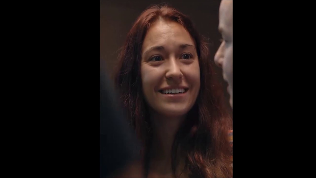 Singer Lauren Daigle Inspires Inmates in Prison