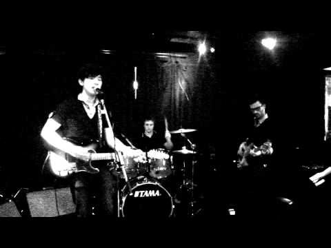 Corey Tam - Rave On (M.Ward/Buddy Holly cover @ Xperience HK)