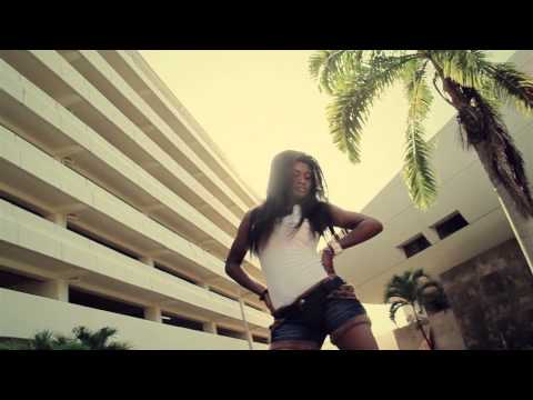 Mahnny Ft. Tasha & Jusino - Ahuod3 - Azonto (Official Video)