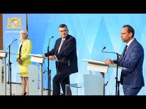Pressekonferenz nach der Kabinettssitzung am 6. Oktober 2020 - Bayern